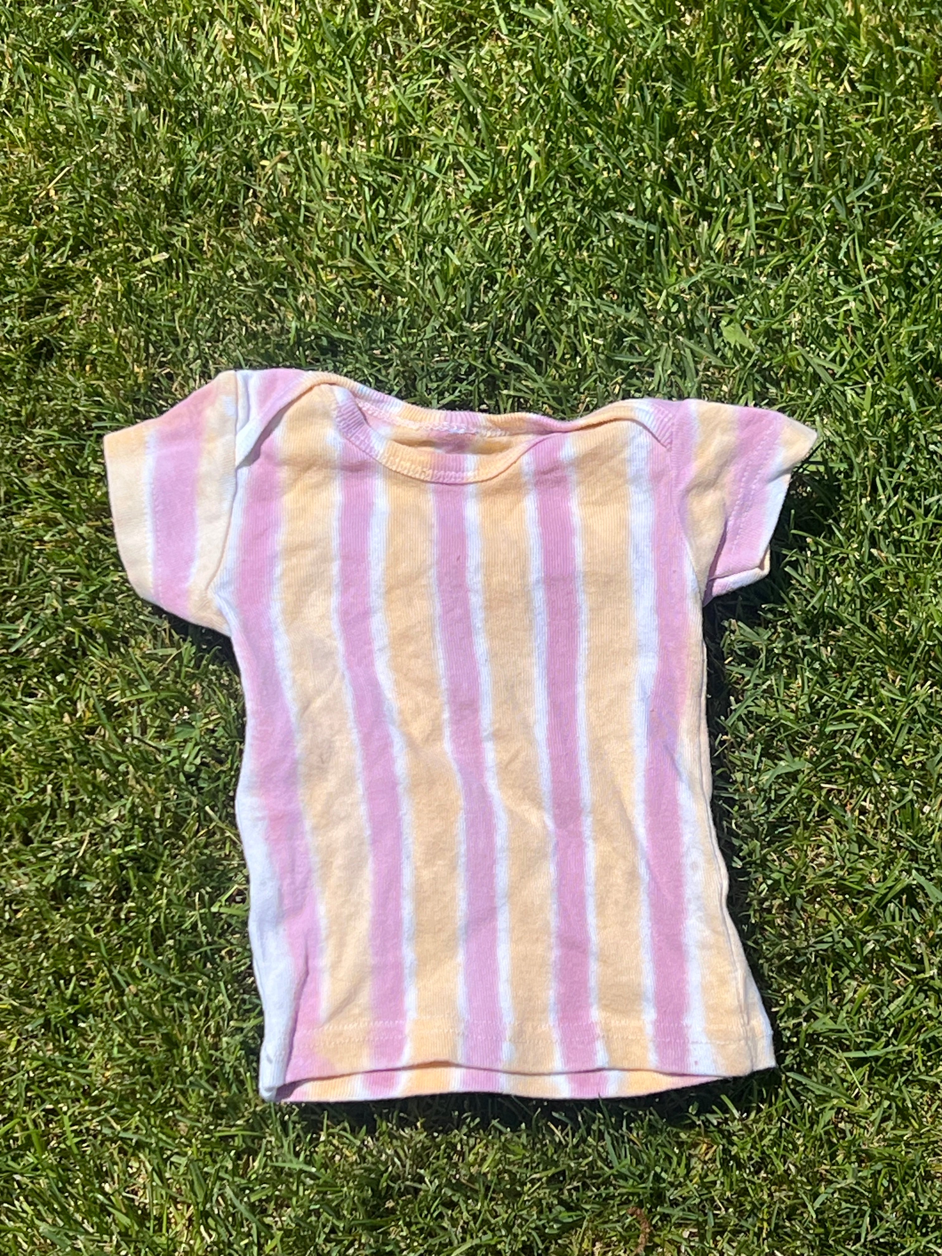 pink and cream baby lap t-shirt