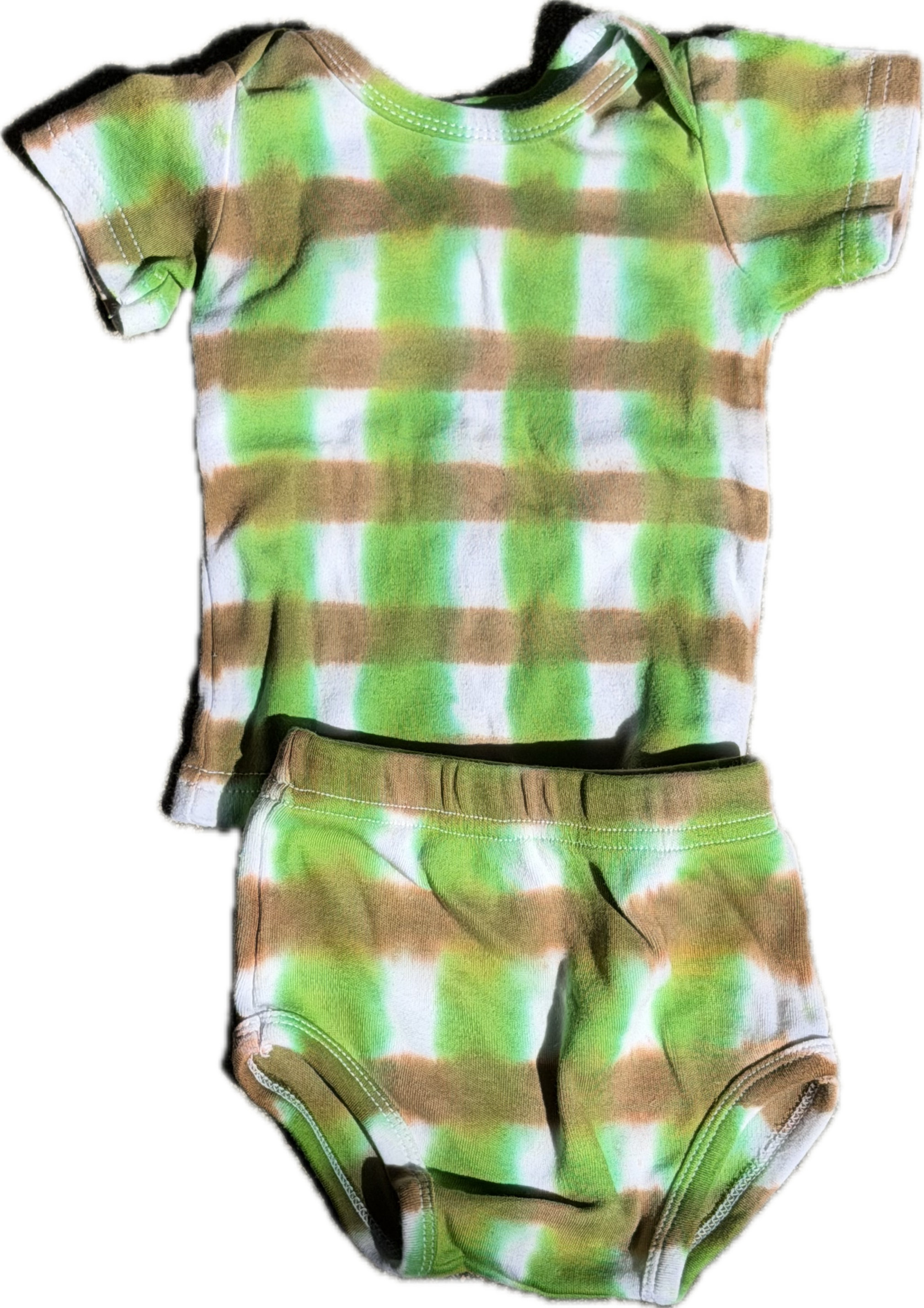green and brown gingham set